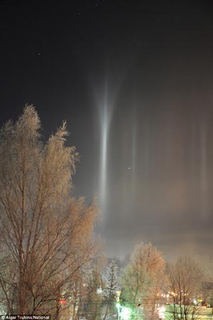 Picture 4 of Column light mystery in the sky of Latvia