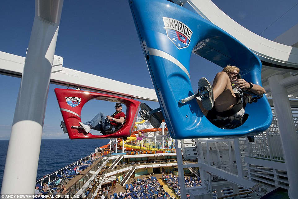 Picture 1 of Comfort on the world's most luxurious ships