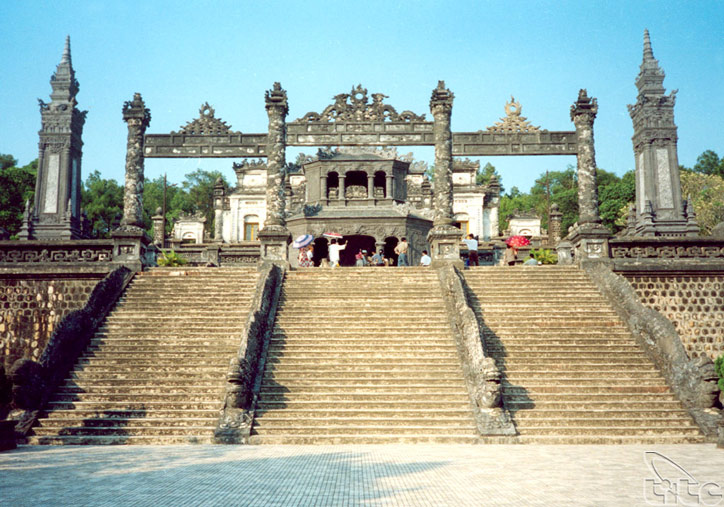Picture 11 of Complex of Hue ancient relics
