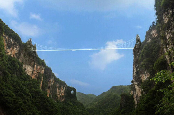 Picture 8 of Construct the nape of the hair with the glass bridge in the deep
