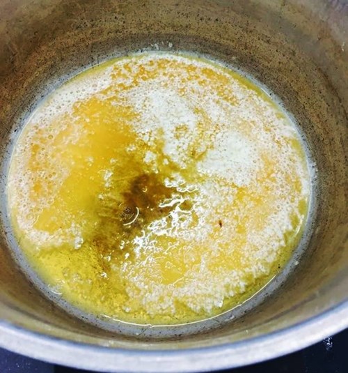 Picture 2 of Cow urine shampoo