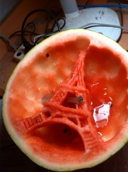 Picture 7 of Create interesting shapes on watermelon with a spoon