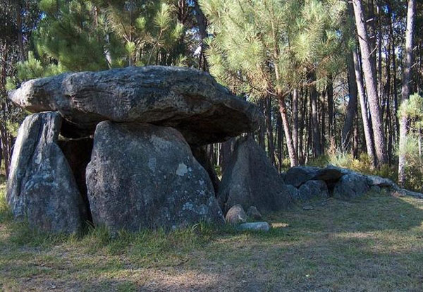 Picture 5 of Cromlec stone rings and legends of mystical women