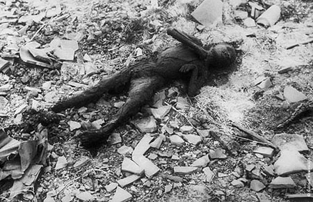 Picture 11 of Cruel traces of atomic bombs