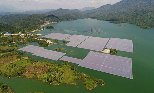 Picture 2 of Da Mi solar power project uses a 'Made in Vietnam' floating buoy