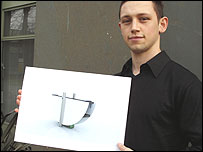 Picture 2 of Daniel Sheridan and invent and play while generating electricity