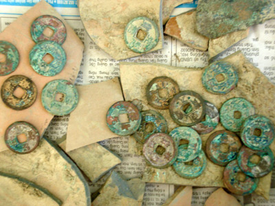 Picture 1 of Detected 34kg of ancient copper coins dating back thousands of years