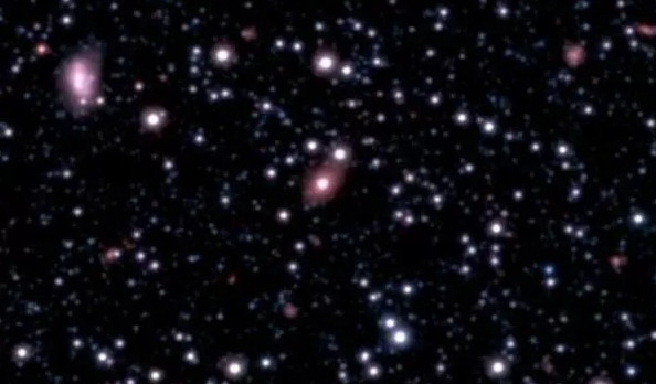 Picture 2 of Detecting black holes 'monsters' 350 million times more massive than the Sun.