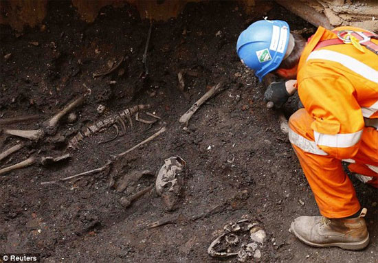 Picture 2 of Detecting insane mad graveyards