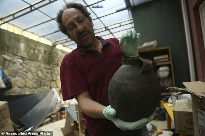 Picture 5 of Detecting more than 100 deformed remains in stone quarries