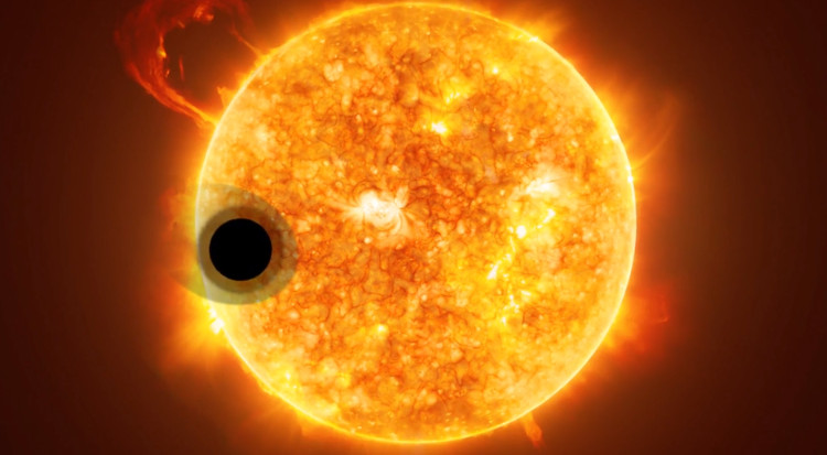 Picture 1 of Detecting the first alien planet containing helium