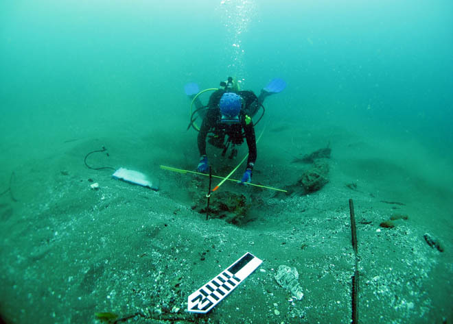Picture 3 of Detecting wrecks from the 17th century