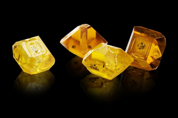 Picture 3 of Diamonds are about to lose the title of