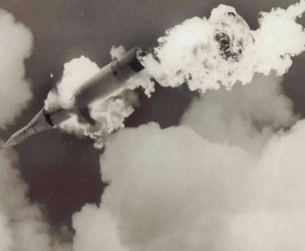 Picture 11 of Disaster in space