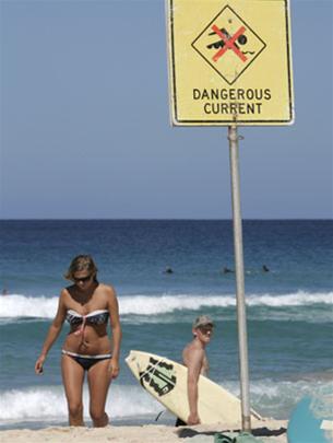 Disclosure of emergency situation due to tsunami images 3
