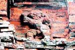 Picture 1 of Discover 4 pairs of lion reliefs at Binh Lam tower