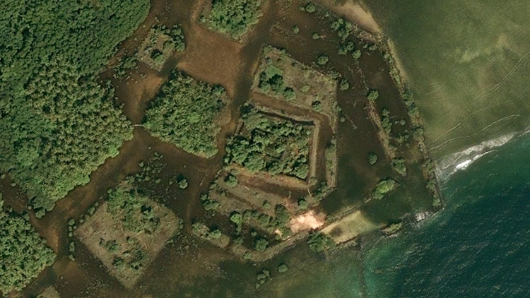 Picture 1 of Discover an ancient city in the middle of the Pacific Ocean