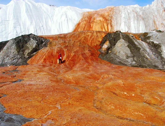 Picture 3 of Discover places with fantasy beauty