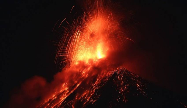 Picture 1 of Discover the 168-year mystery of the largest volcanoes in Hawaii