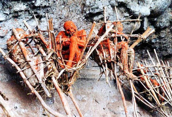 Picture 1 of Discover the 5 most frightening, creepy cemeteries in the world