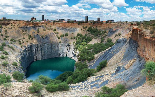 Picture 1 of Discover the diamond mine in Kimberley