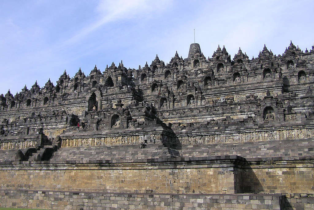 Picture 12 of Discover the greatest Buddhist wonder in the world