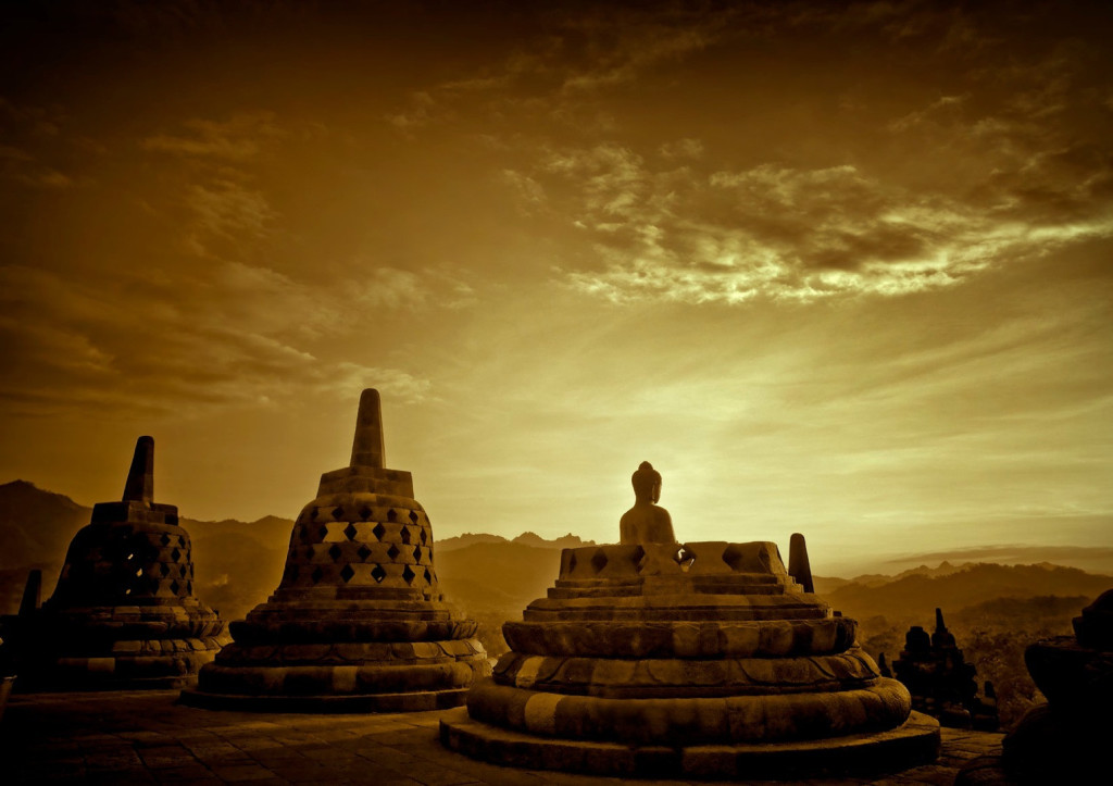 Picture 15 of Discover the greatest Buddhist wonder in the world
