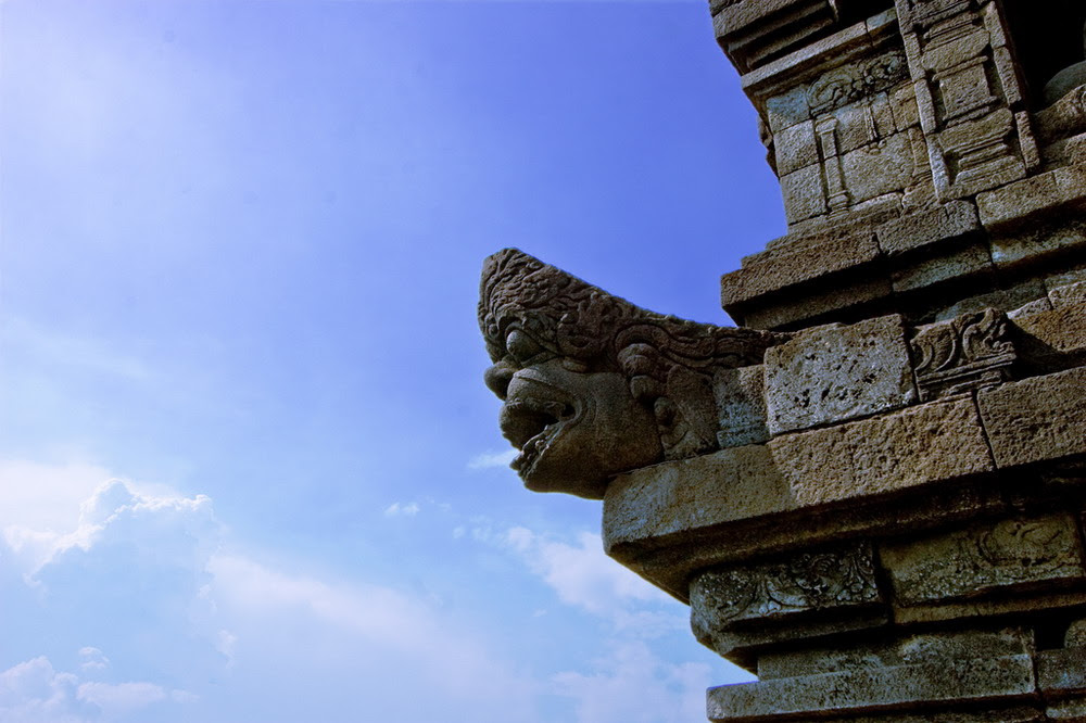Picture 18 of Discover the greatest Buddhist wonder in the world