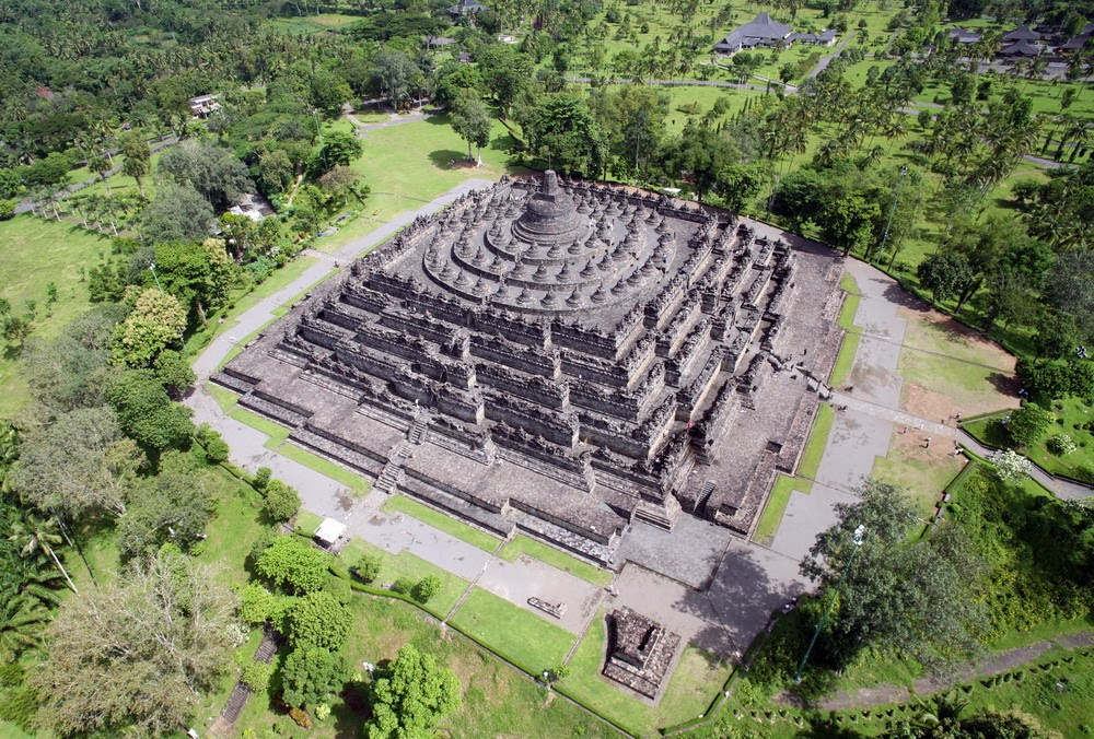 Picture 5 of Discover the greatest Buddhist wonder in the world