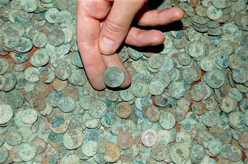 Picture 5 of Discover the largest treasury in the UK