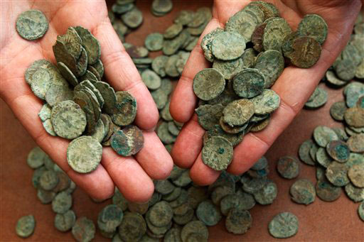 Picture 9 of Discover the largest treasury in the UK
