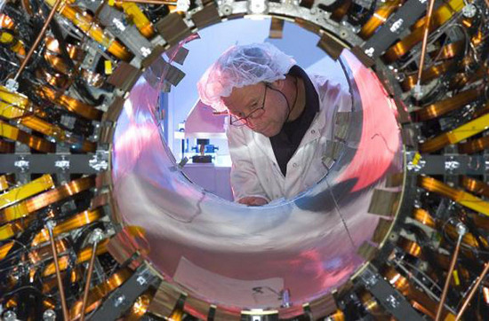 Picture 5 of Discover the world's most powerful particle accelerator