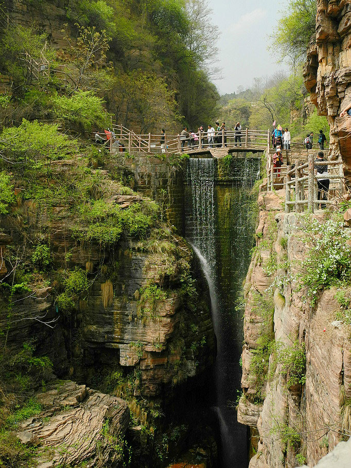 Picture 19 of Discover the world's