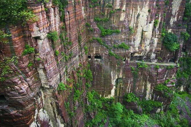 Picture 21 of Discover the world's