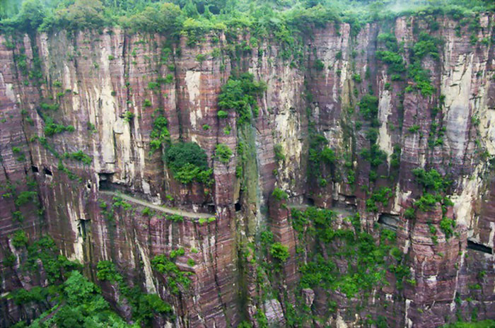 Picture 22 of Discover the world's
