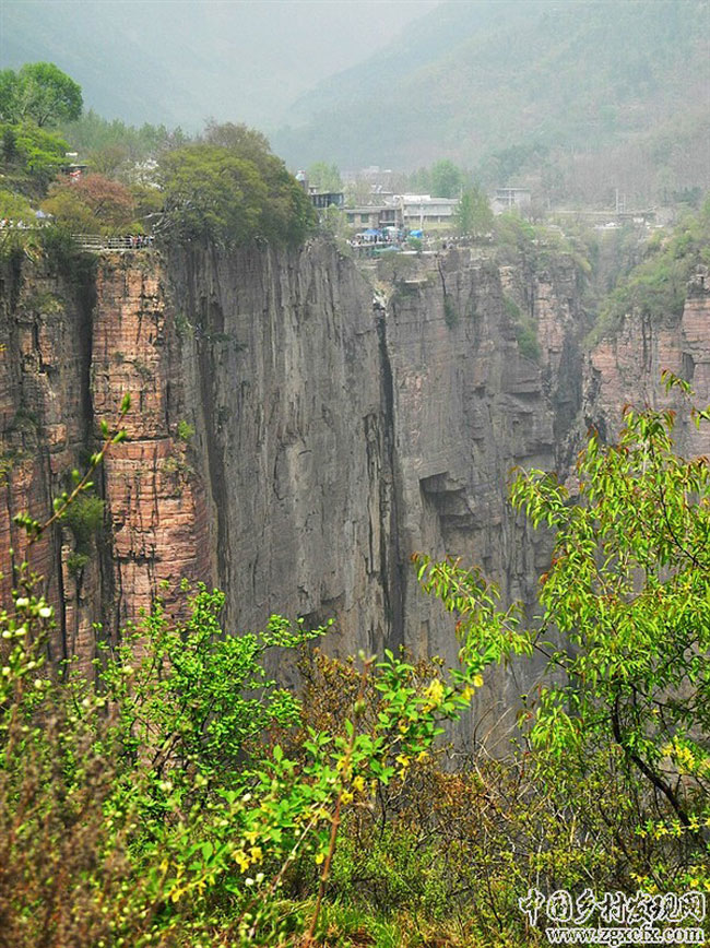 Picture 6 of Discover the world's