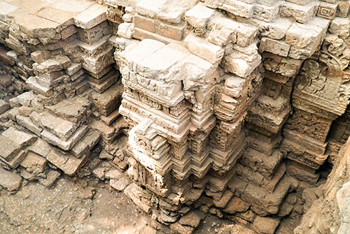 Discover vestiges of ancient temples and pagodas in Tay Ninh images 1