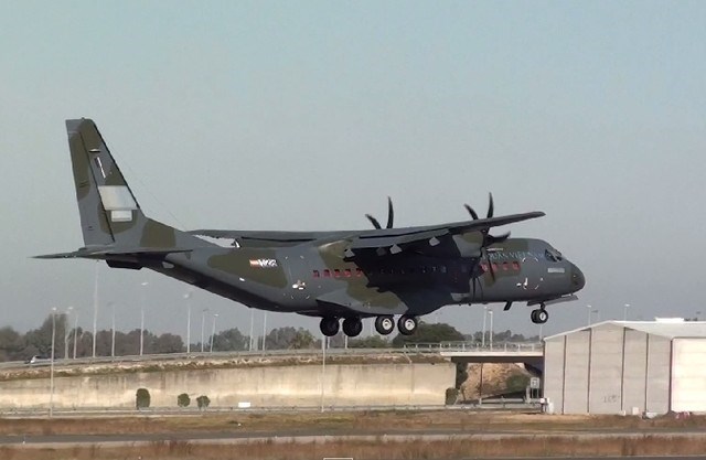 Picture 4 of Discover Vietnamese motor transport C-295M