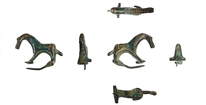 Picture 1 of Discovered 1,800-year-old horse brooches