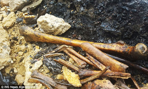 Picture 1 of Discovered a large amount of medieval human bones under the road in England
