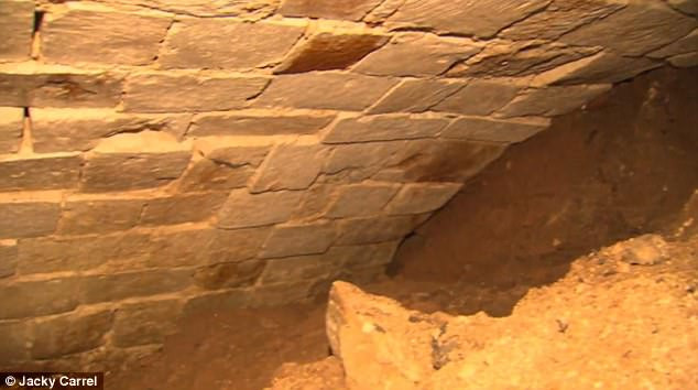Picture 2 of Discovered a secret intelligence tunnel from the 16th century in Russia