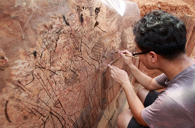 Picture 1 of Discovered a thousand year-old grave in China