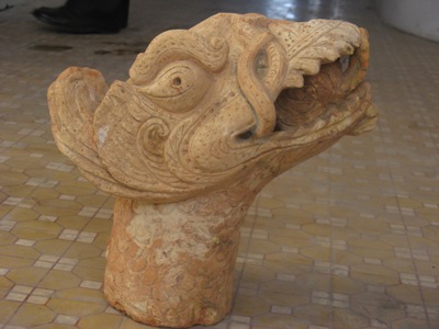 Picture 1 of Discovered a thousand years old dragon head