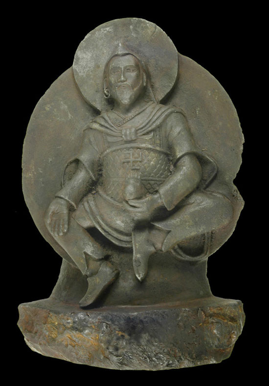 Picture 1 of Discovered Buddha statues carved from extremely rare meteors