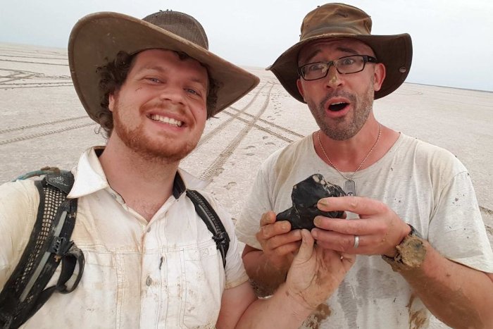 Picture 1 of Discovered meteorite 4.5 billion years old in Australia
