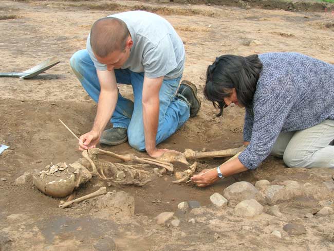 Picture 2 of Discovered the skeleton of one of the earliest victims of tuberculosis