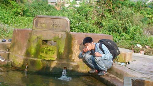 Picture 1 of Discovering a gas well in Lang Son: 'Already known 50 years ago'