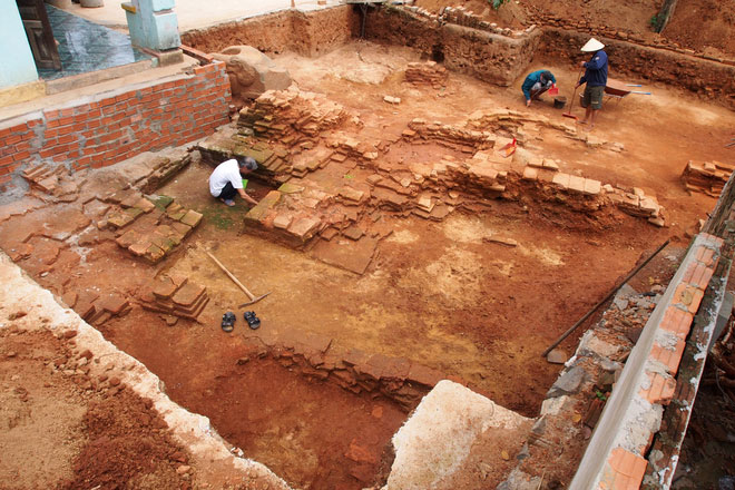 Picture 1 of Discovering Cham thousand-year-old relic in Da Nang