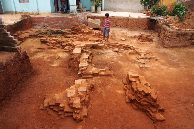 Picture 11 of Discovering Cham thousand-year-old relic in Da Nang