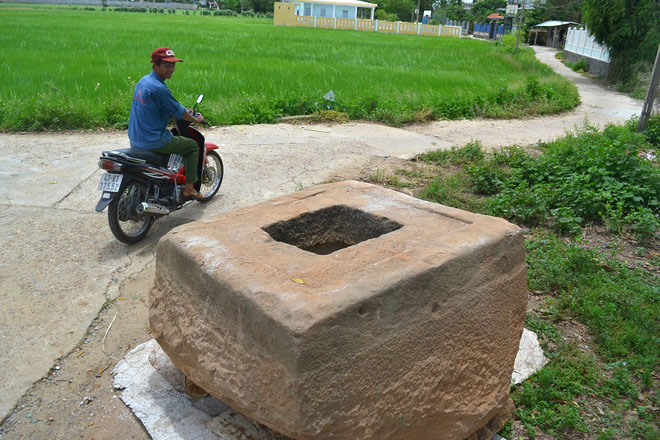 Picture 12 of Discovering Cham thousand-year-old relic in Da Nang